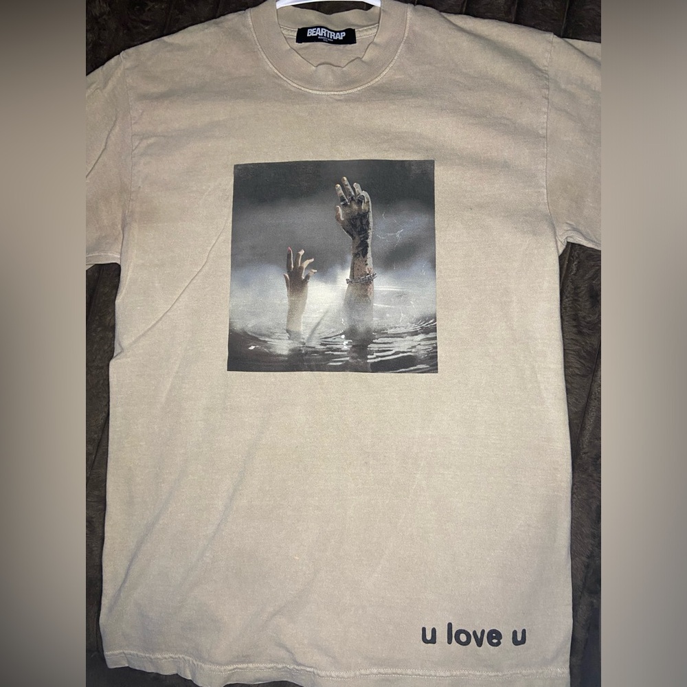 Beartrap Blackbear Brand Official U Love U Merch Band Tee Size Small